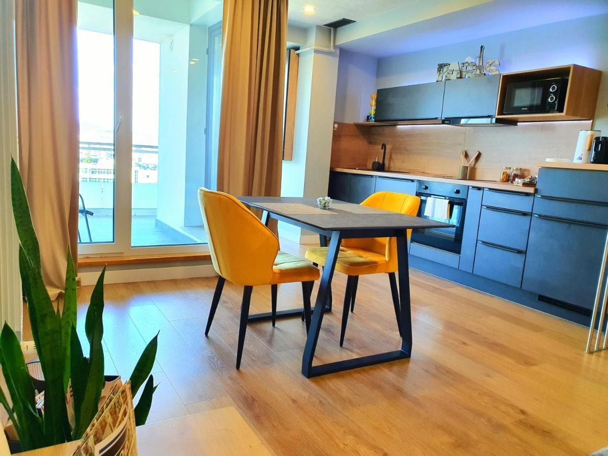 Eriss Studio Suite - Ozone Building Apartment Cluj-Napoca Exterior photo